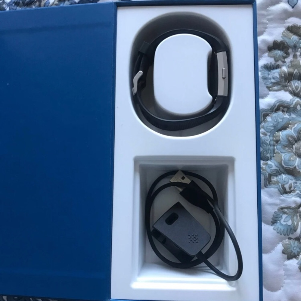 Fitbit Charge 2 - Picture 3 of 8